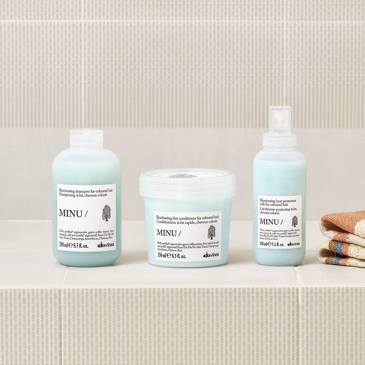 Davines Minu Shampoo 250 ml fra Essential Haircare, stemningsbilde