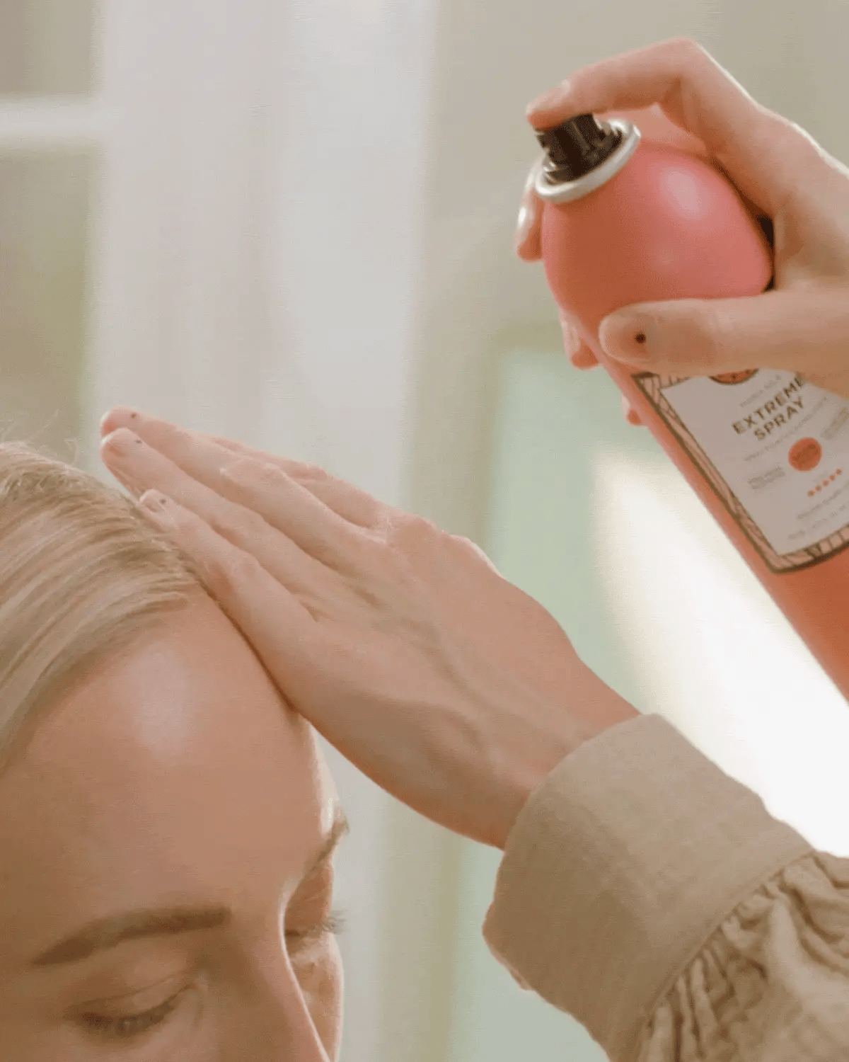 Maria Nila Extreme Spray 100ml - Hårspray - JK-Shop - bilde 2