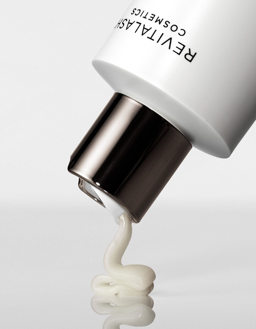 RevitaLash Thickening Conditioner 250 ml - Balsam - JK-Shop