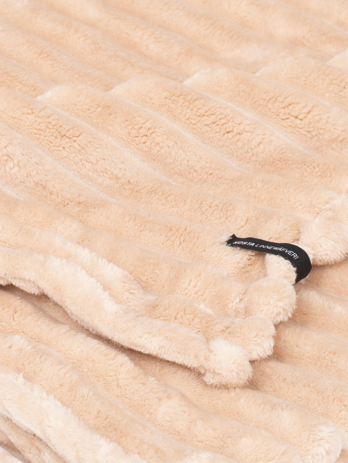 Kosta Linnewäfveri Cozy poncho pledd - Pledd - JK-Shop