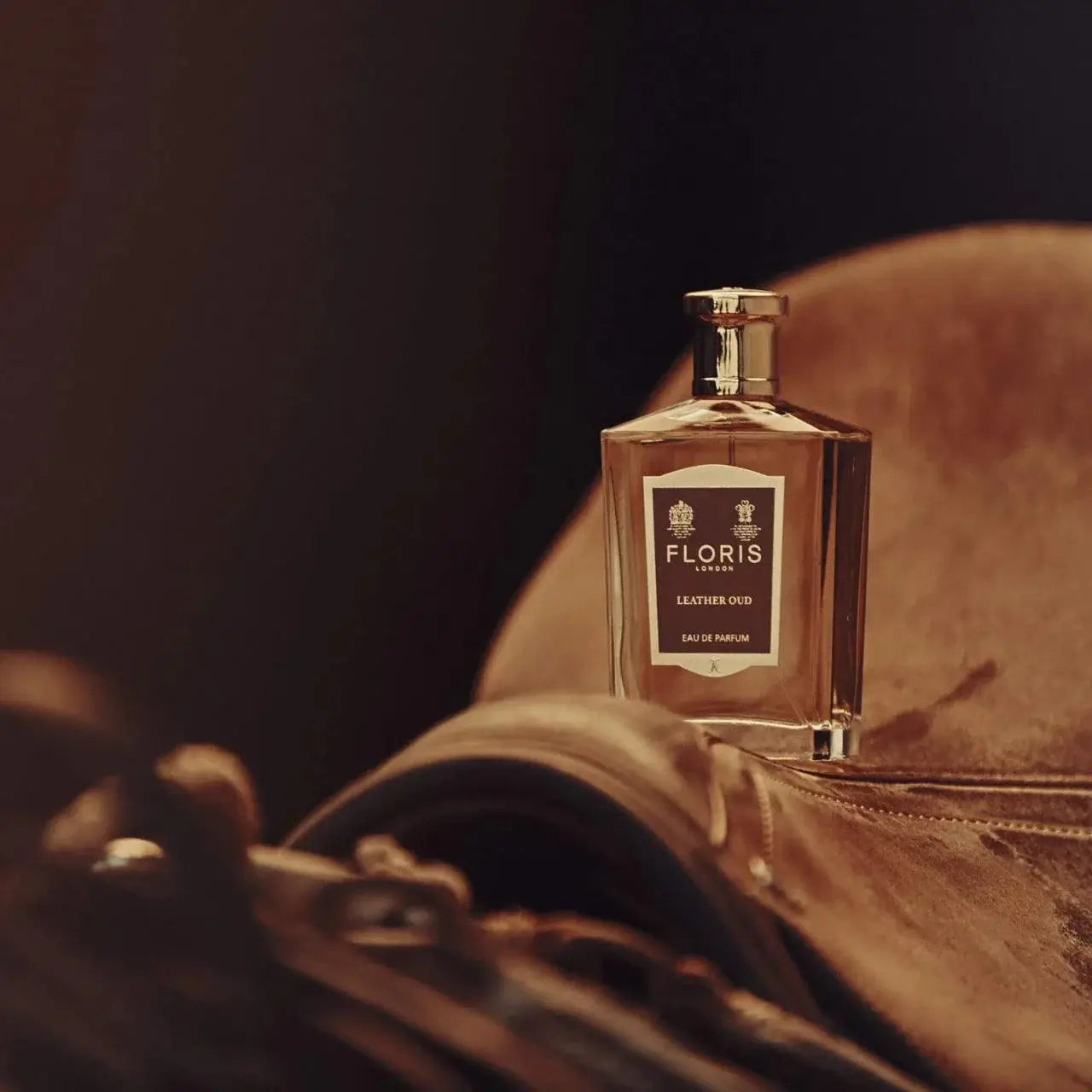 Floris Leather Oud, Eau de Parfum, 2 ml-Parfyme-JKSHOP