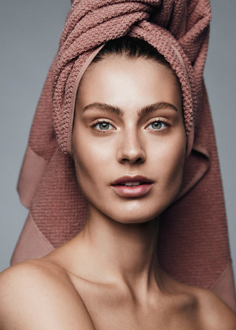 Frøya Face Scrub - Glow Pro Face Scrub