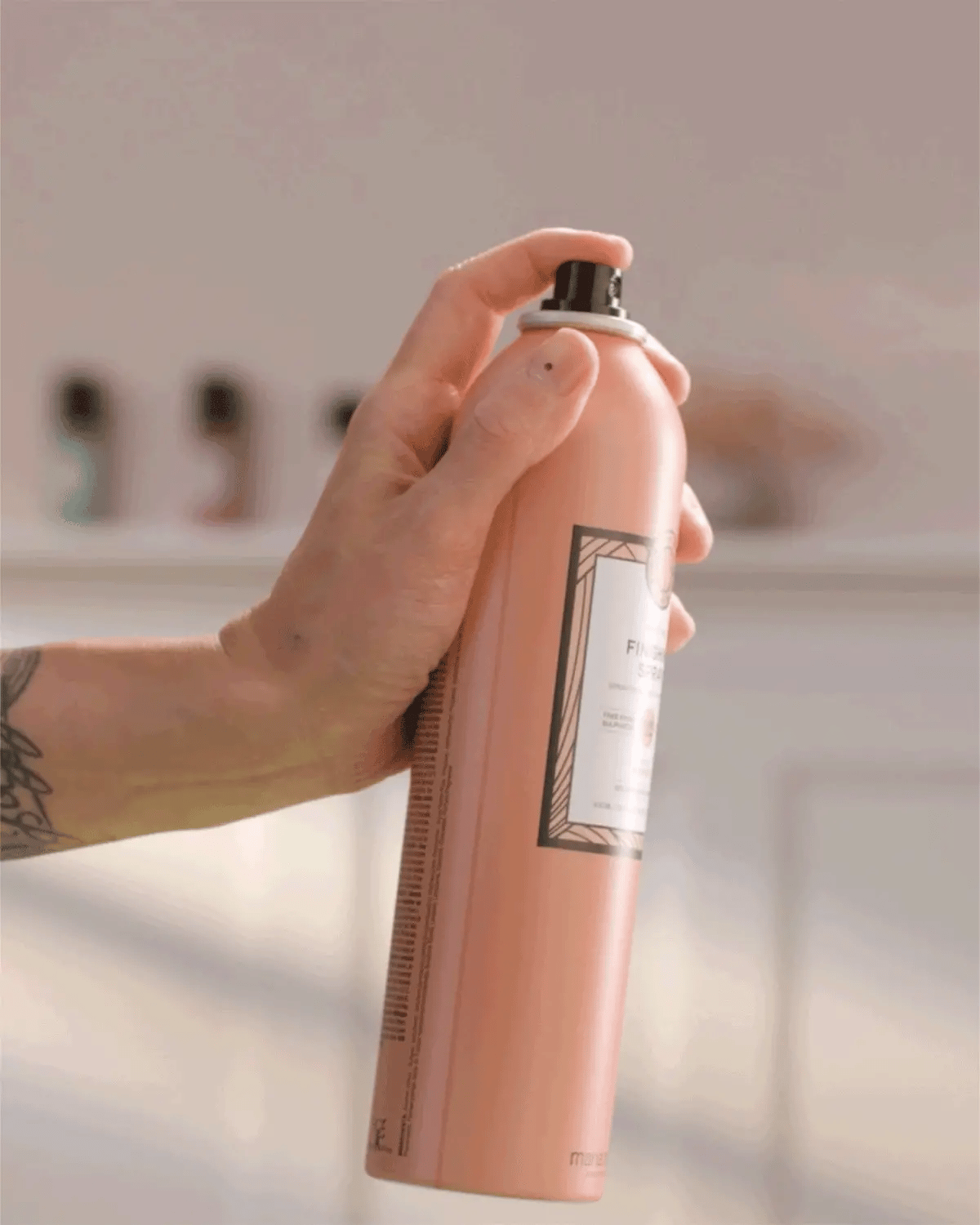 Maria Nila Finishing Spray 100ml - Hårspray - JK-Shop - bilde 2
