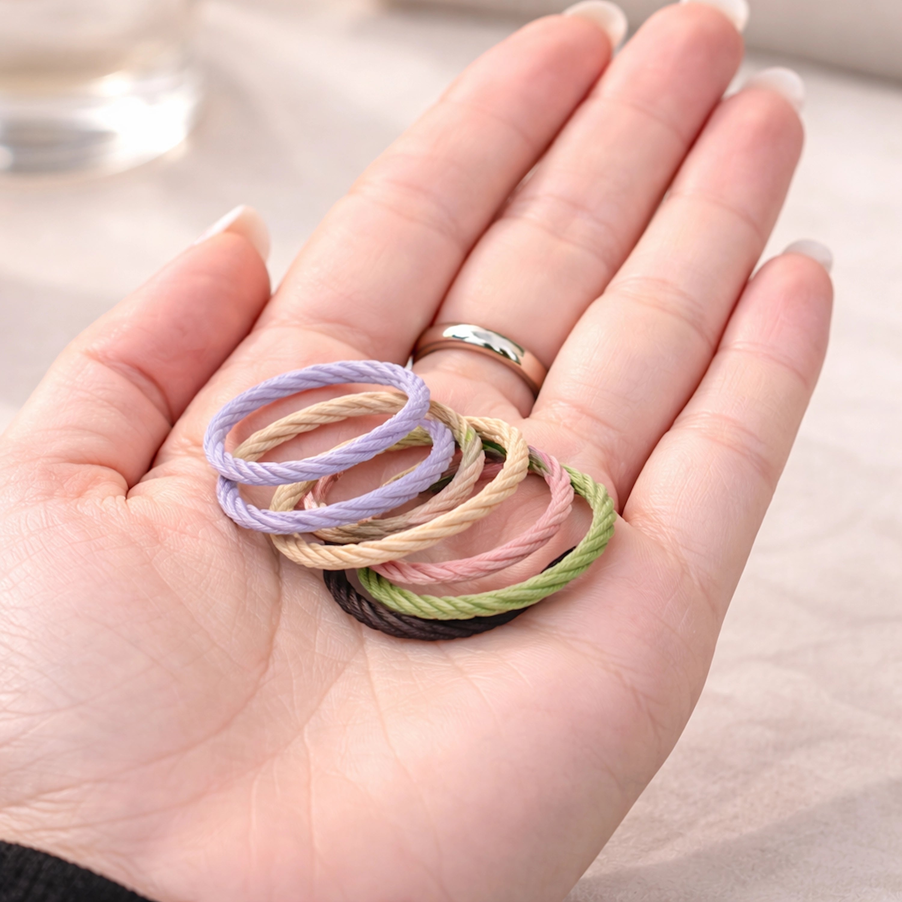 OnFleek Hoops Thin Twist - 11 farger - Hårstrikk - JK-Shop