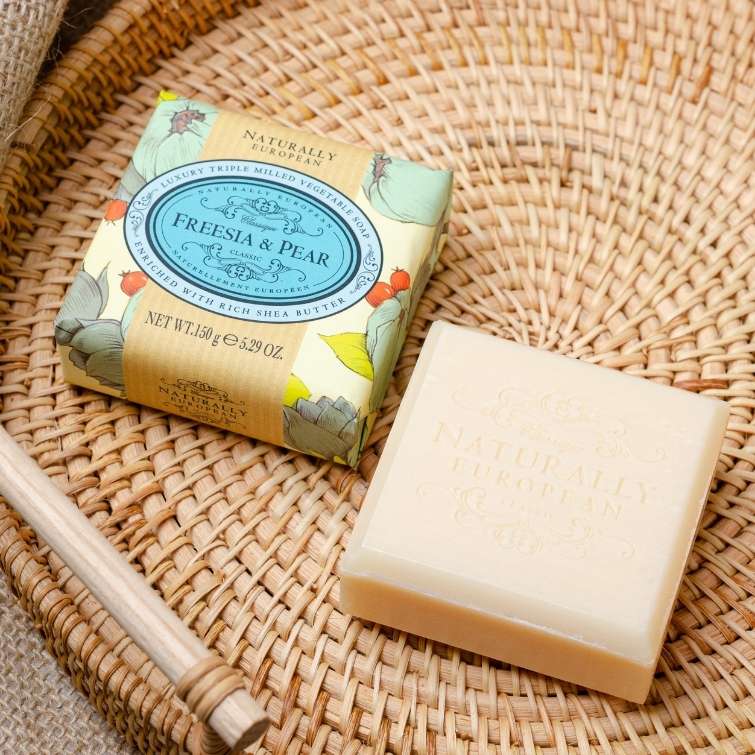 Somerset Naturally European Såpestykke - 6 dufter - Såpe - JK-Shop